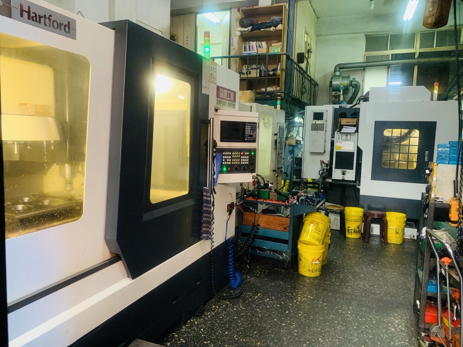 資力機械廠內 CNC 設備實景
